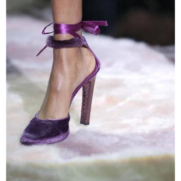 Gucci Purple Tom Ford Farewell Collection Mink Python Velvet Heel Pumps - Picture 11 of 11